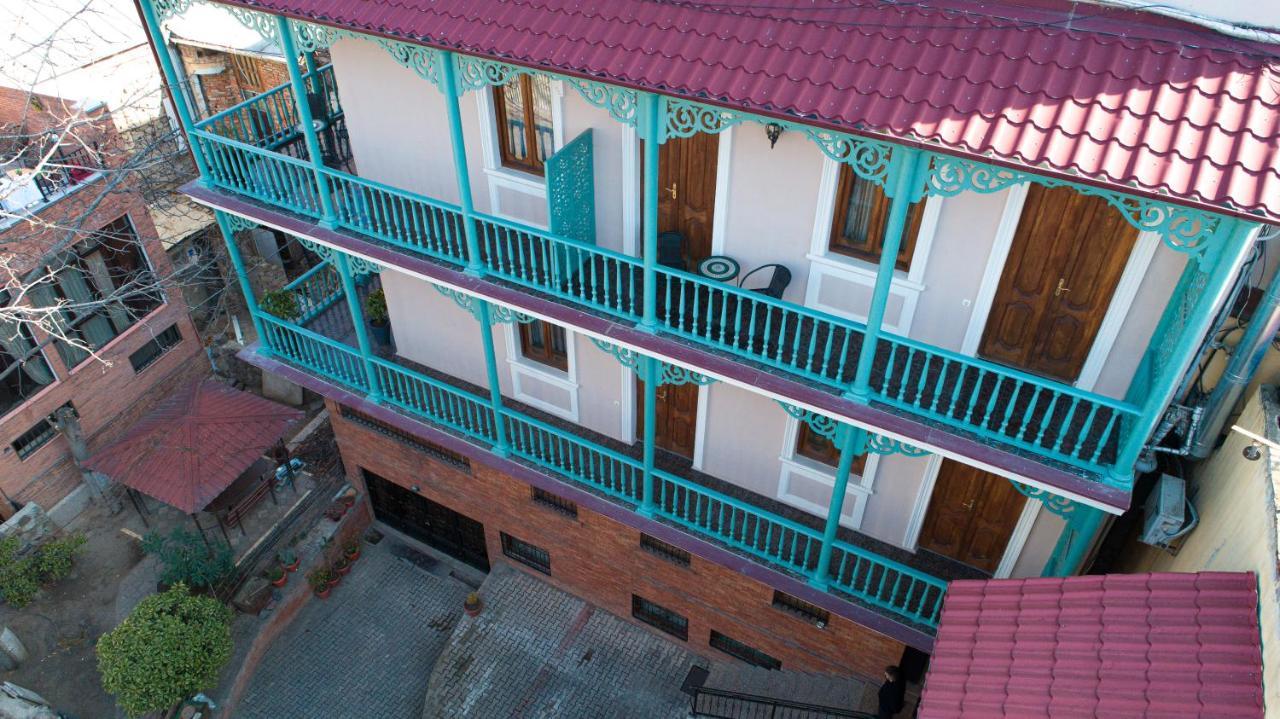 Hotel Vip Tbilisi Esterno foto