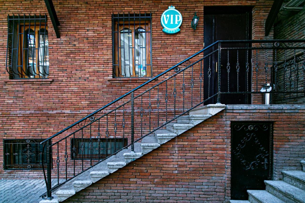 Hotel Vip Tbilisi Esterno foto