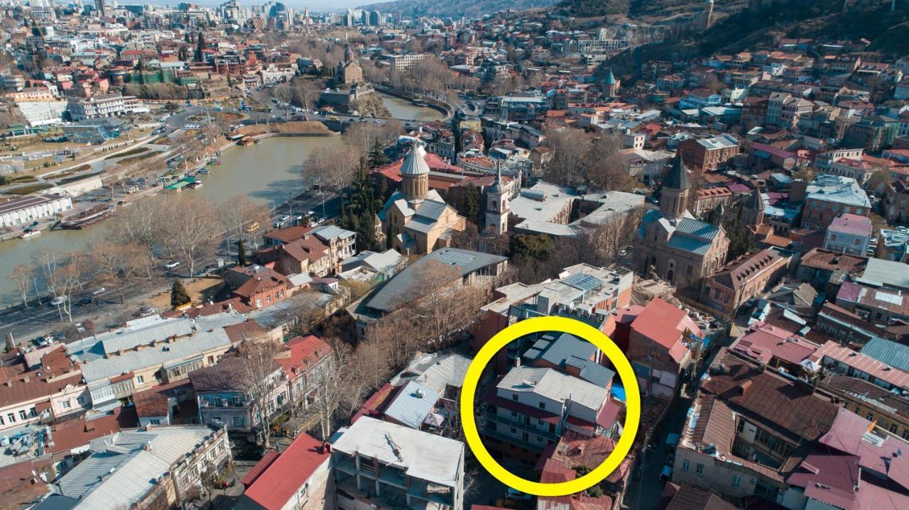 Hotel Vip Tbilisi Esterno foto